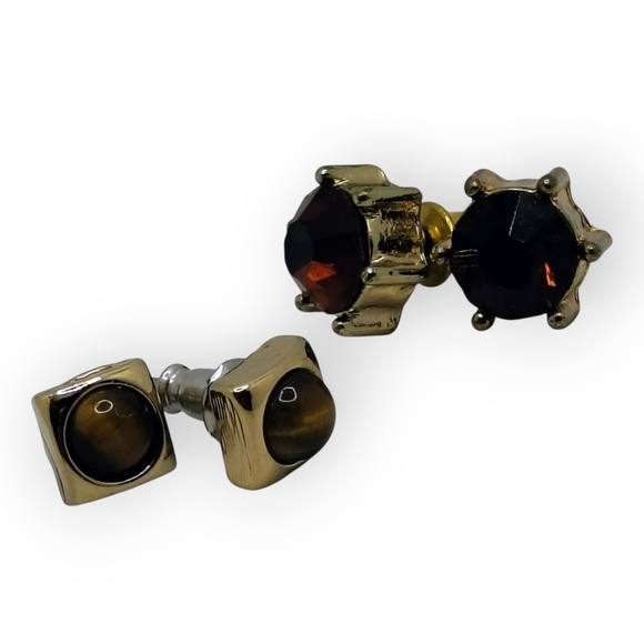 Chic Gold and Black Stud Earrings - Picture 2 of 10